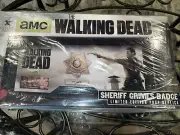 Gentle Giant Walking Dead Sheriff Rick Grimes Badge Prop & Autograph Replica