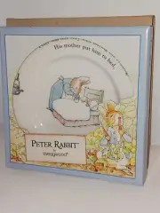 PETER RABBIT by WEDGWOOD Vintage COLLECTOR 7" Diameter PLATE - Made in ENGLAND