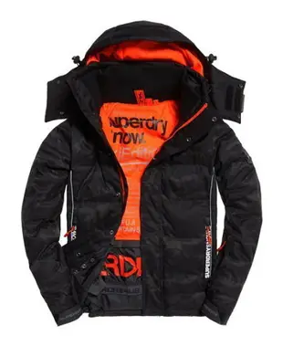 跩狗嚴選 極度乾燥 Superdry Snow Puffer 暗影迷彩 防水 連帽可拆 零下防寒保暖 透氣科技布料 滑雪 雪衣 風衣 外套 仿羽絨 防風