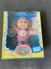 New iCPK Cabbage Patch Kids GLOW PARTY - DAMAGED BOX - Brianna Billie