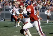 Jim Lynch Kansas City Chiefs guards Riley Odoms Denver Broncos at - Old Photo