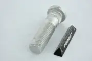 Wheel Stud For KIA K7 08,13,16,19 Fasteners