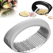 Stainless Steel Manual Garlic Crusher Portable Garlic Press Kitchen Utensils Gray