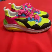 NWT Diadora Whizz Run Fluo Sneakers Shoes Size 11 New