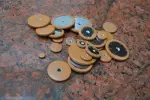 Buescher SOPRANO SNAP IN saxophone pads - FULL METAL BACK ON LARGER PADS