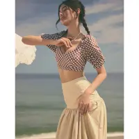 在飛比找momo購物網優惠-【WAVE SHINE】二代 時尚大蓬袖美波泳裝(D5WS0