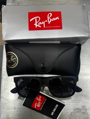 Ray-Ban Justin RB4165 - Rubber Black/Light Grey Gradient Dark Grey - 50 mm