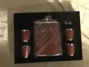 New Leather Finish 6 pc flask set