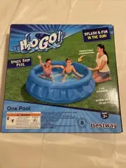 Bestway H20 Go! Splash & Fun Space Ship Pool, 59.8" x 59.8" x 16.9" W/ Air Pump