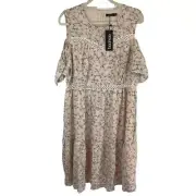 Boohoo Size US 16 Plus Floral Dress Pastel Pink