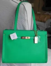 NWT COACH SWAGGER TOTE IN POLISHED PEBBLE LEATHER 34915