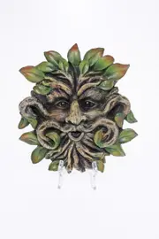 Treant Wall Plaque 17cm Wizard Red Hat