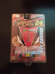 1/64 2008 JEFF GORDON DUPONT SCHEDULE HOOD WINNERS CIRCLE