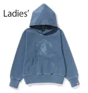 A BATHNIG APE Ladies' COLLEGE INDIGO PULLOVER HOODIE 1K30214002