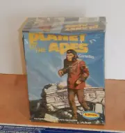 2000 PLAYING MANTIS AURORA PLANET OF THE APES CORNELIUS MODEL KIT, NOS. SEALED