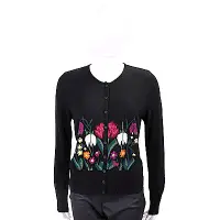 在飛比找Yahoo奇摩購物中心優惠-BLUGIRL 花卉圖繡黑色開襟喀什米爾羊毛衫