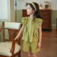 在飛比找蝦皮商城精選優惠-MOMOKO 兒童童裝女童套裝新款無袖上衣女童裝短褲洋氣時髦