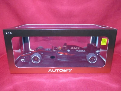 1:18 Scale Fernando Alonso McLaren Honda MP4-30 Spain 2015 Formula 1 F1 GP Car