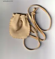 Medicine Bag, Badger Claw (Real), Deer Leather, Hand Sewn.