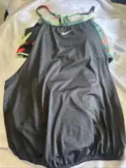 Women’s Nike Layered Tankini Sport Set M Floral Jungle