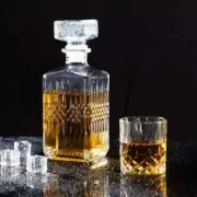 NEW Crystal whiskey glass embellished decanter with 6 pcs whiskey glass set