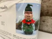 Mary Maxim Light Bulb Elf Felt Kit # 16526 NIP