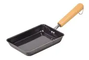 Parukinzoku fried eggs iron frying pan 13 × 20cm IH correspondence omelet instru