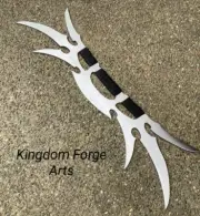 Steel Replica Klingon Bat'leth. Into Darkness Design. Star Trek Cosplay.