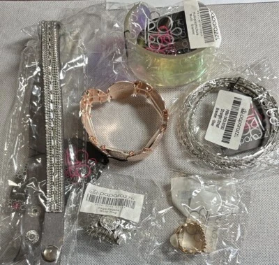 LOT OF 6 Paparazzi Jewelry Bracelets & Rings