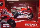 Maisto 1:18 Scale Die Cast Ducati Desmosedici GP11 NICKY HAYDEN - 31579 Box Flaw