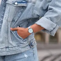 在飛比找Yahoo奇摩購物中心優惠-Swatch SKIN超薄系列手錶 AURORA SKY (