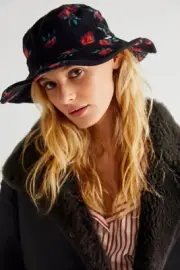 Brixton Dylan Fleece Bucket Hat ROSES Size XS / Small NWT $48