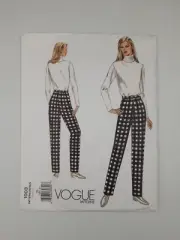 Vogue Sewing Pattern 1003 Women's Semi-fitted Tapered Pants Pattern Size 20 NEW