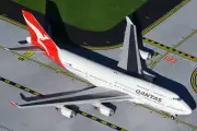 GeminiJets QantasLink Airlines For Boeing B747-400ER VH-OEH 1/400 plane model
