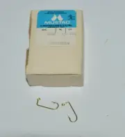 New Mustad Aberdeen 90 Degree Gold Fish Jig Hook Size 10 32762 100 hooks