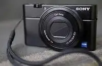 在飛比找Yahoo!奇摩拍賣優惠-二手公司貨 sony rx100 數位相機1代 配件齊全簡配