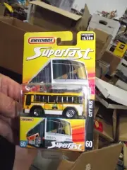 Matchbox 1/64 Superfast #60 city bus yellow NIB