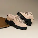 正品代購NIKE WMNS LAHAR LOW"FOSSIL STONE" 沙色 奶茶 麂皮 女鞋 DB9953-201