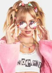 [IWANTITALL] Venus Rainbow Mirrored Heart Sunglasses