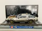 Universal Sun Star Delorean Back To The Future III Rail 1/18 Scale DieCast 2714