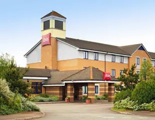 威靈伯魯宜必思飯店Ibis Wellingborough Hotel