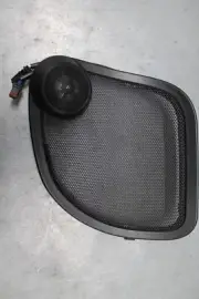 Harley-Davidson Touring BOOM! Tweeter/speaker Grille Assembly 76000870