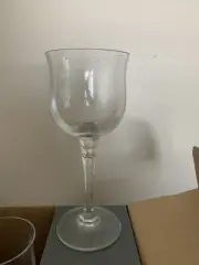 Special Appointment Set of 4 24% Lead Crystal Wine Glasses Europe