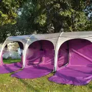 Attachable Beach Tent Sun Shelter Light-Blocking UPF50+ UV Protection Sun Shade