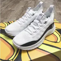 在飛比找蝦皮購物優惠-UNDER ARMOUR CURRY 8 白黑 男女鞋 籃球