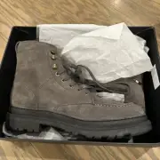 Allen Edmonds "SAWYER" Men's SUEDE WEATHERPROOF Boots 10 D GREY 5859 New