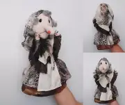 Klotild, the witch - handpuppet