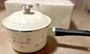 Le Creuset 16cm Saucepan Cream Petit Flower Knob Limited Edition Japan New
