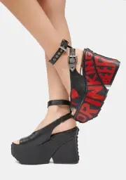 [Lamoda] Drinking Beer Platform Wedges