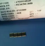 4x PIC16C54C-20/SS MICROCHIP TECH MCU 8BIT RISC 512BYTE EPROM 5V 20 PIN SSOP